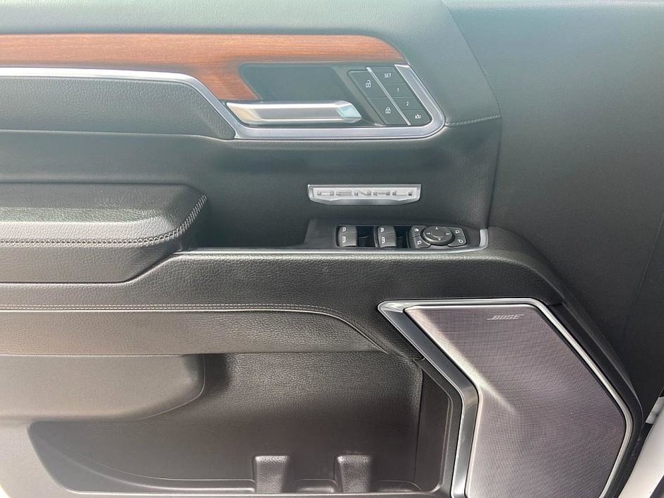 2023 GMC Sierra 1500 Denali-10