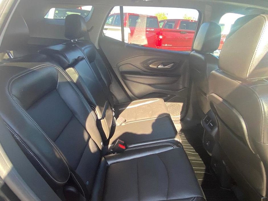 2022 GMC Terrain SLT-17