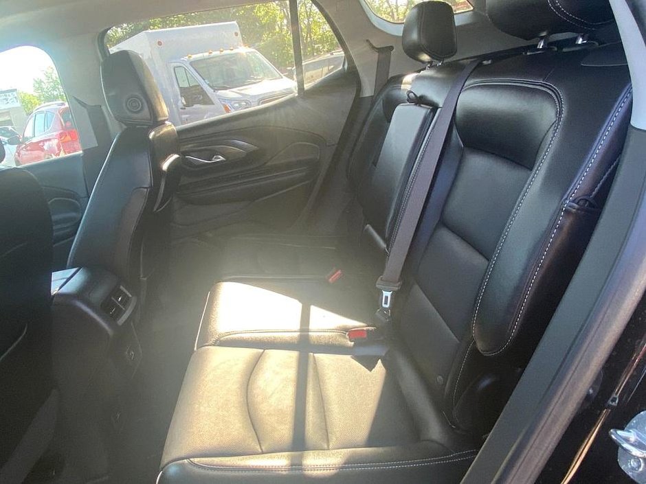 2022 GMC Terrain SLT-16