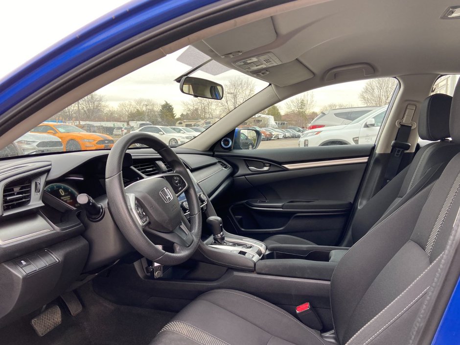 2018 Honda Civic Sedan LX-9