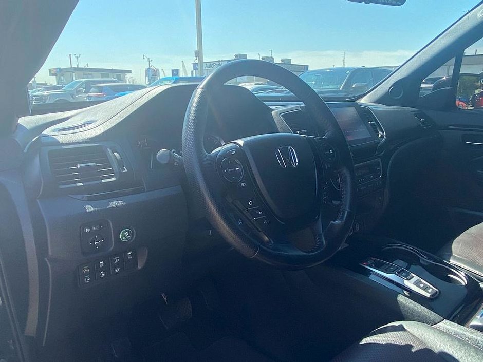 2023 Honda Ridgeline Black Edition-9