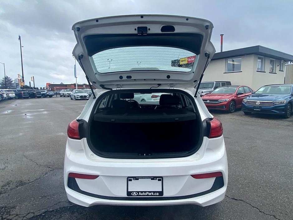 2019 Hyundai Accent Preferred-6