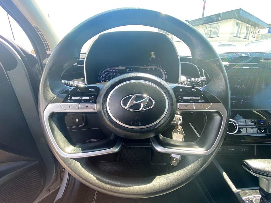 2022 Hyundai Tucson Essential-22