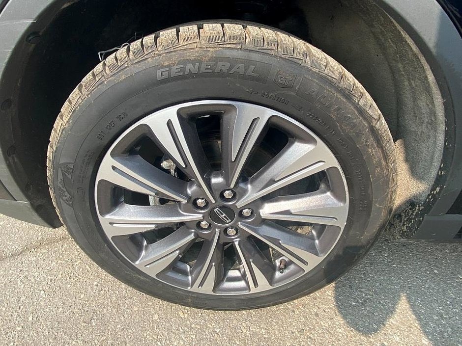 2021 Lincoln CORSAIR Reserve-31