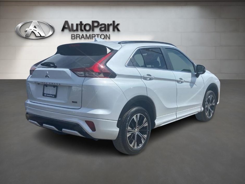 2022 Mitsubishi ECLIPSE CROSS ES S-AWC-4