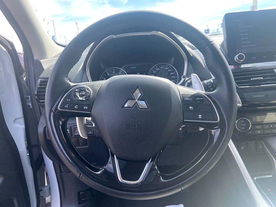 2022 Mitsubishi ECLIPSE CROSS ES S-AWC-18