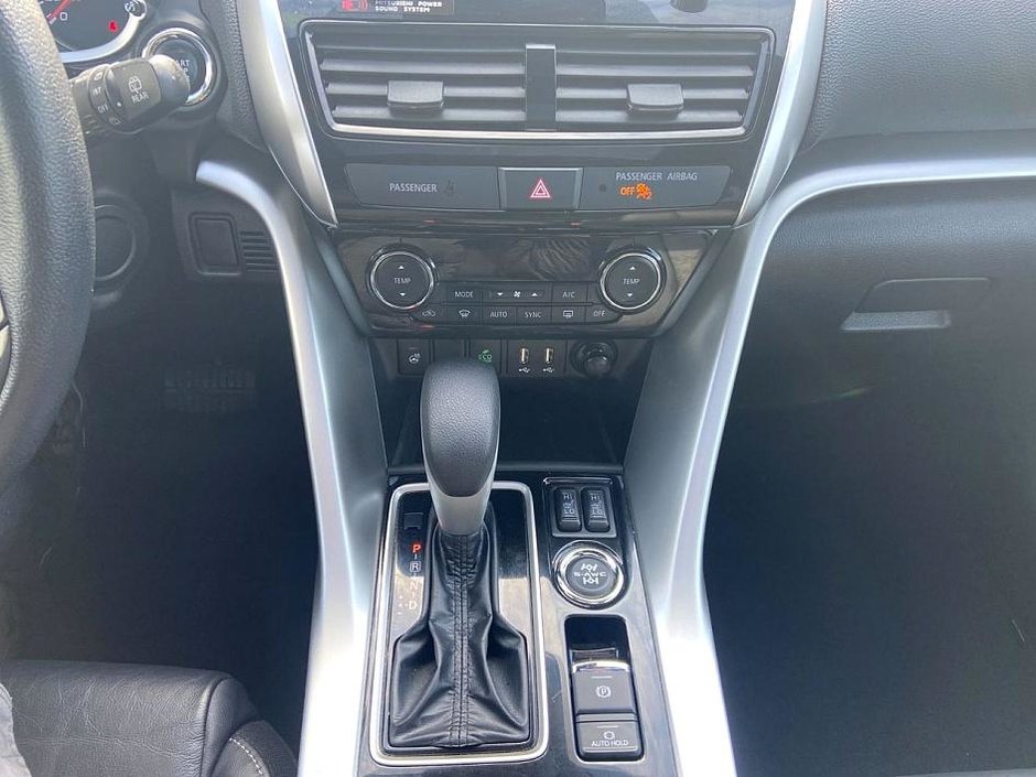 2023 Mitsubishi ECLIPSE CROSS GT-24