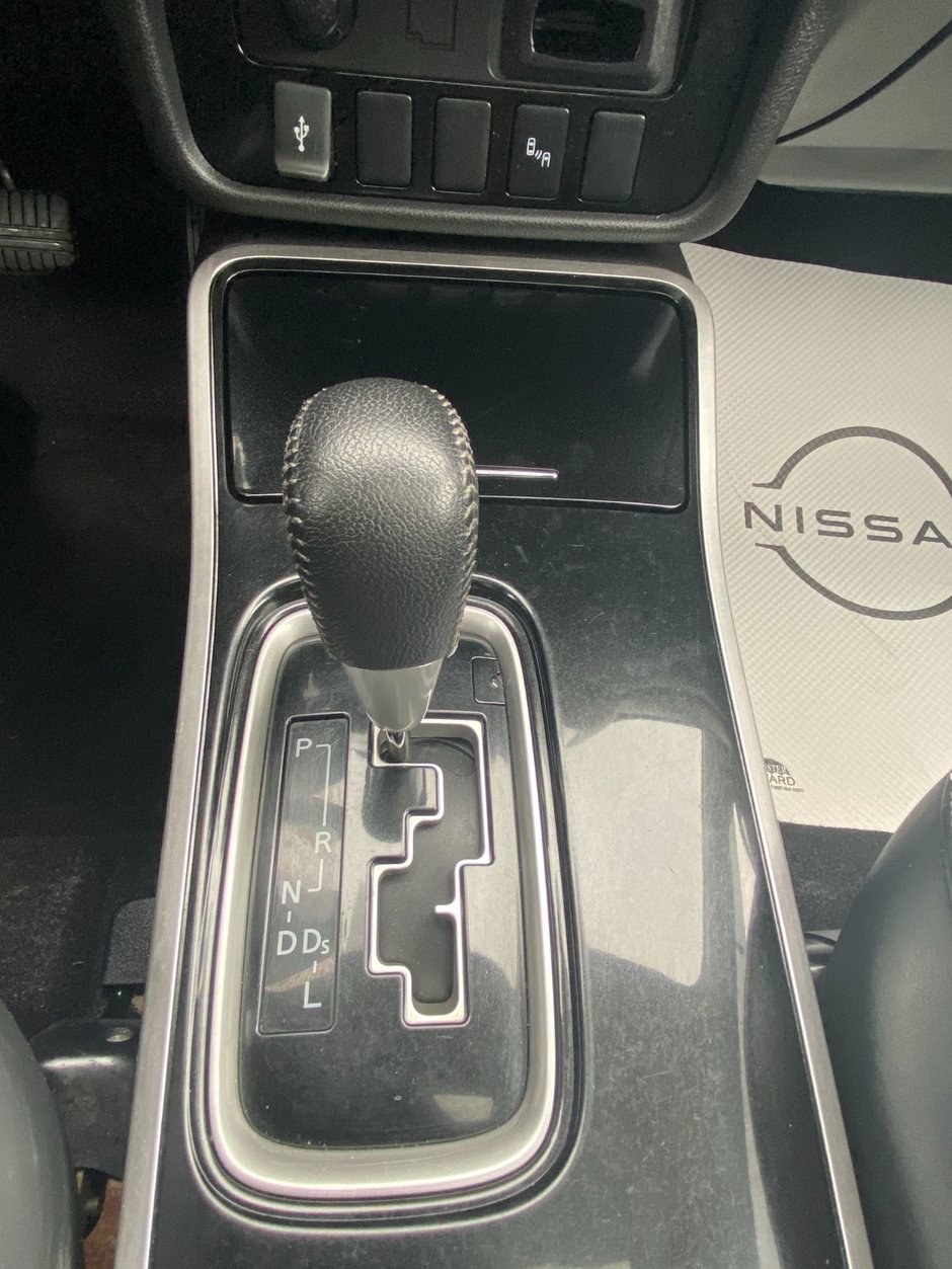 2019 Mitsubishi Outlander ES-21