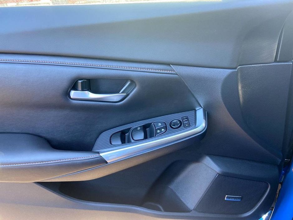 2023 Nissan Sentra SR-10