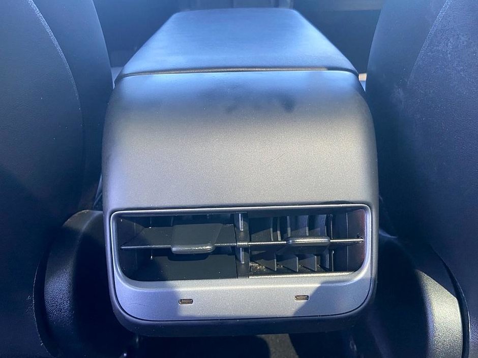 2023 Tesla MODEL 3 Long Range-14
