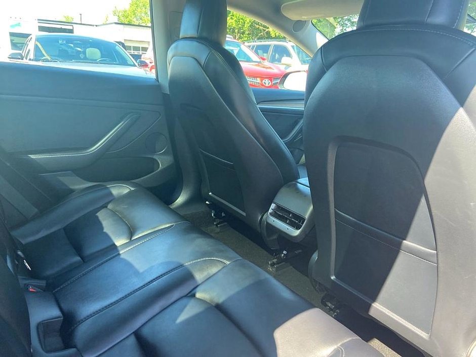 2023 Tesla MODEL 3 Long Range-15