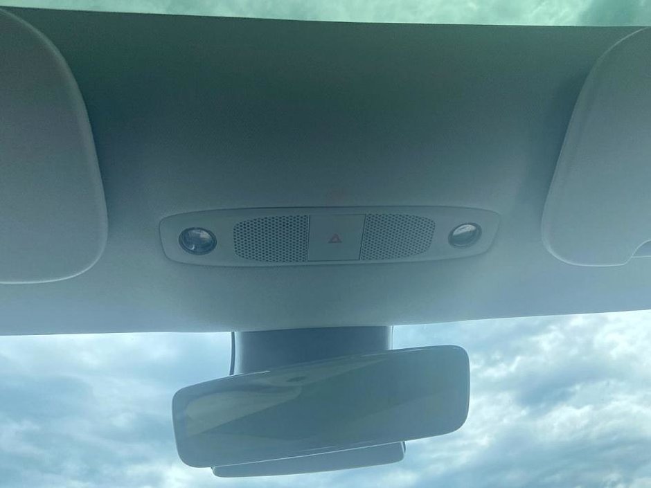 2023 Tesla MODEL 3 Base-19