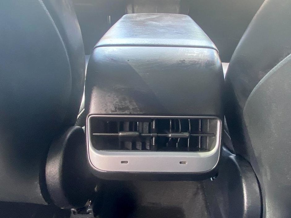 2024 Tesla Model Y Standard Range-12