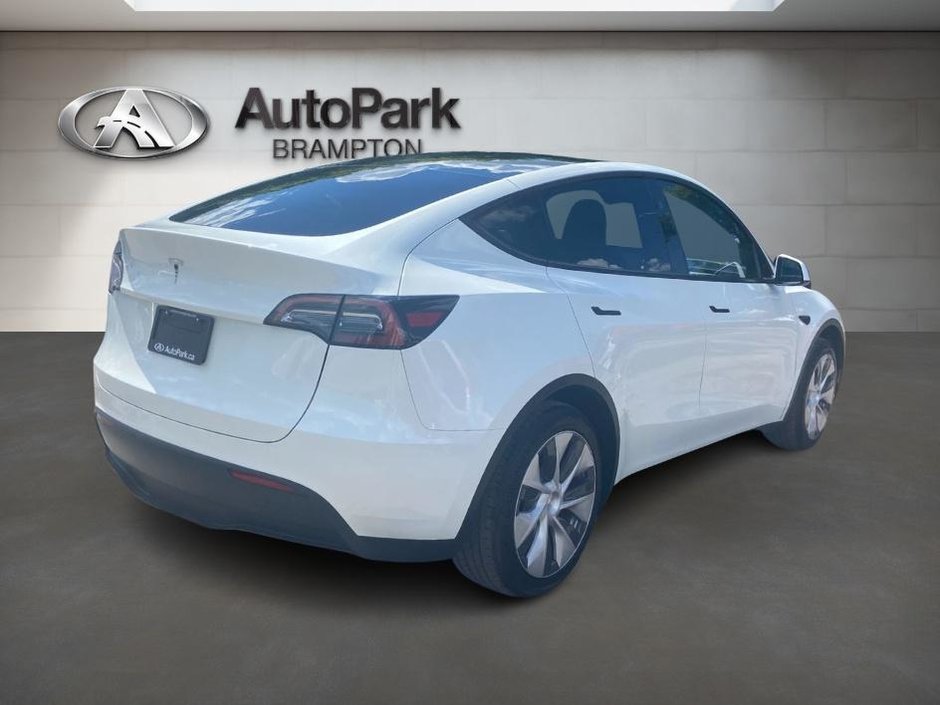 2024 Tesla Model Y Standard Range-4