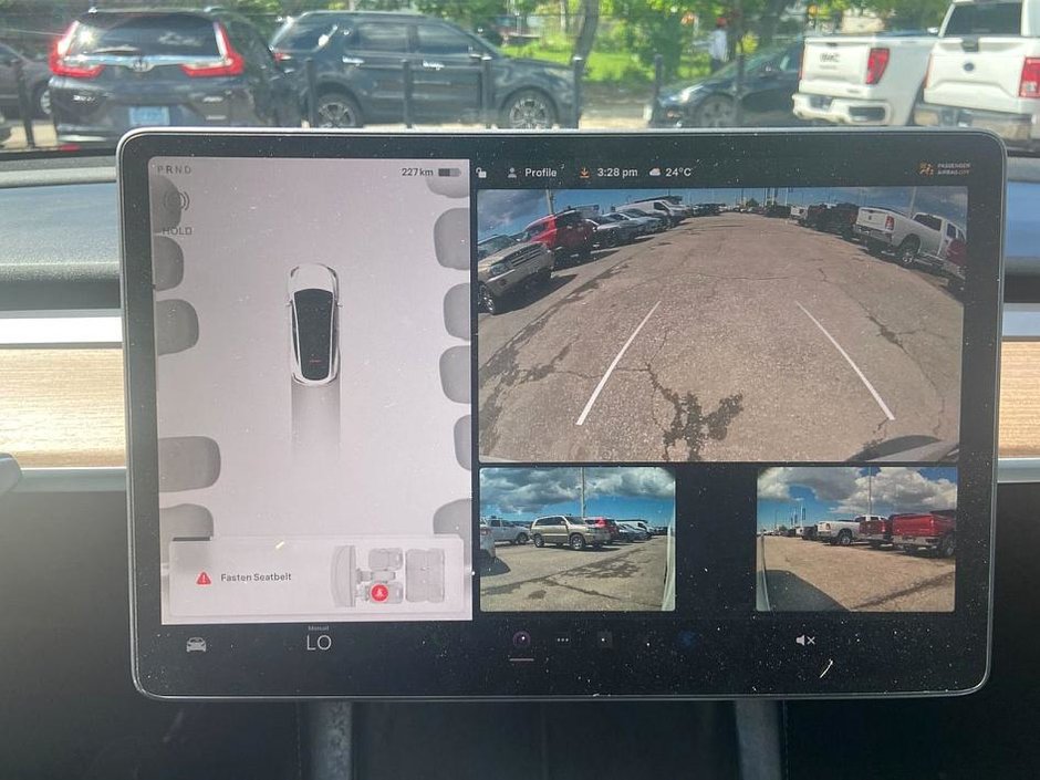 2024 Tesla Model Y Standard Range-24