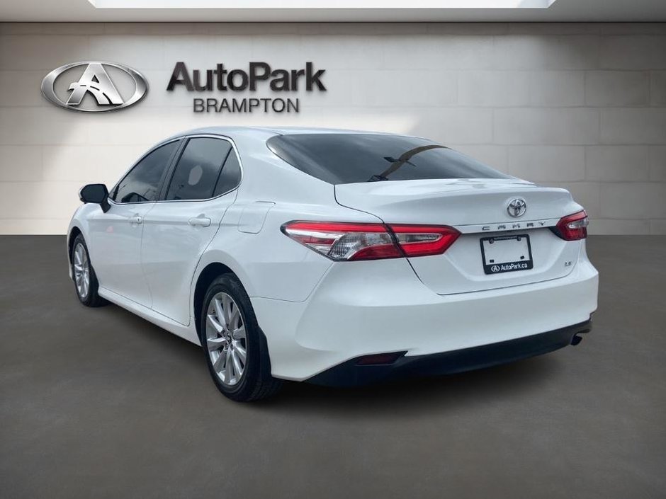 2018 Toyota Camry LE-7