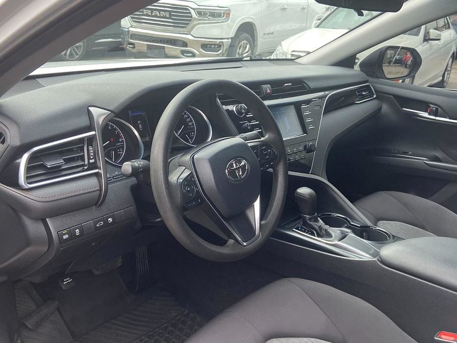 2018 Toyota Camry LE-11