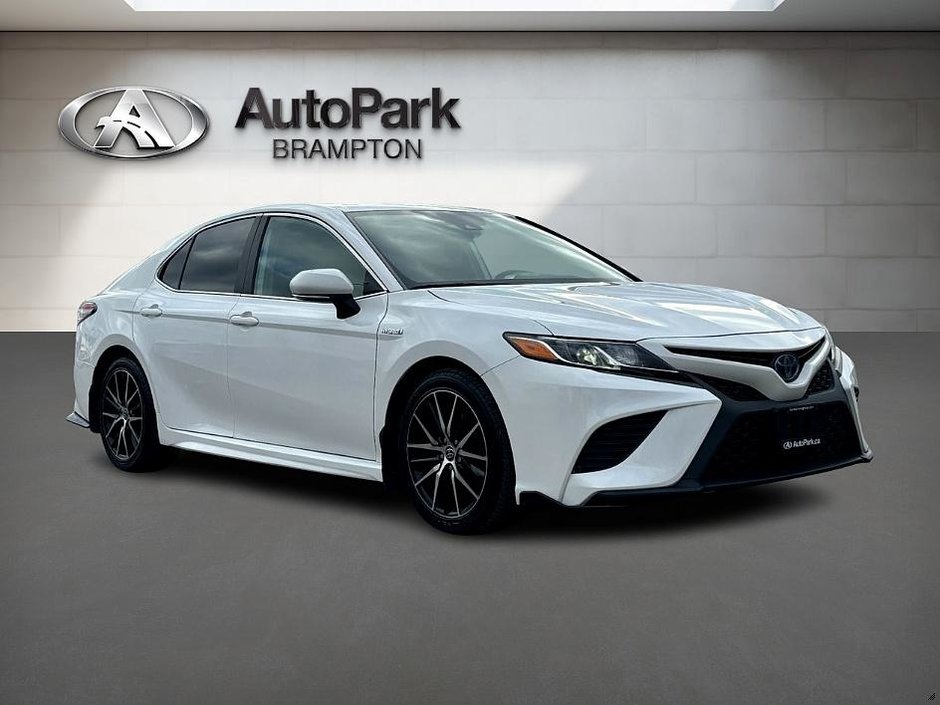 2020 Toyota Camry SE-2