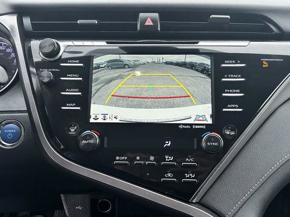 2020 Toyota Camry SE-22