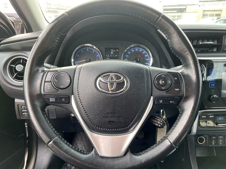 2019 Toyota Corolla SE-17