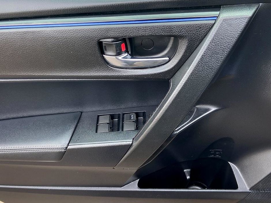 2019 Toyota Corolla SE-9
