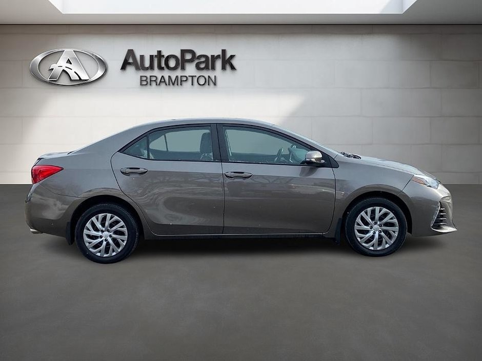 2019 Toyota Corolla SE-3