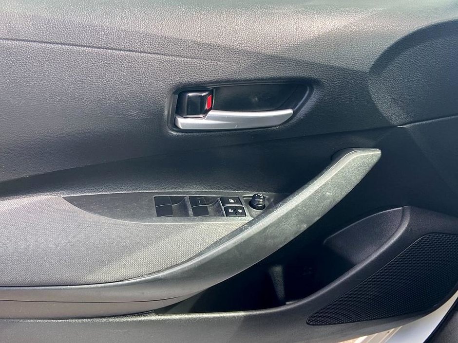 2020 Toyota Corolla L-16