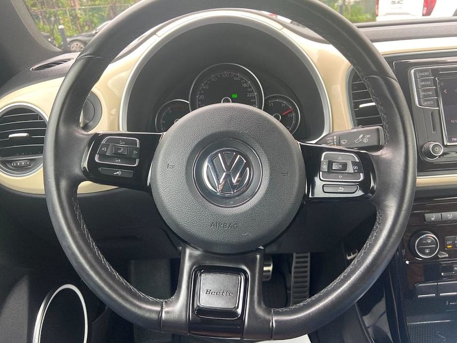 2019 Volkswagen Beetle Convertible Wolfsburg Edition-18