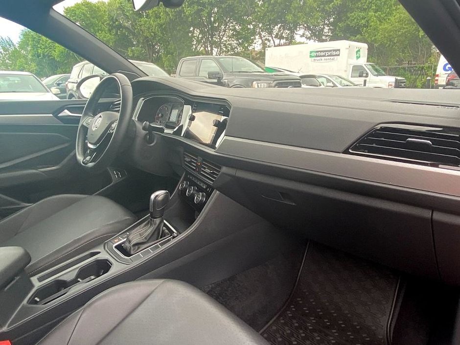 2021 Volkswagen Jetta Highline-14