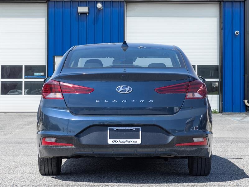 2019 Hyundai Elantra Sedan Preferred at-5