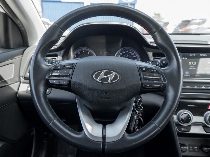 2020 Hyundai Elantra Sedan Preferred IVT-8