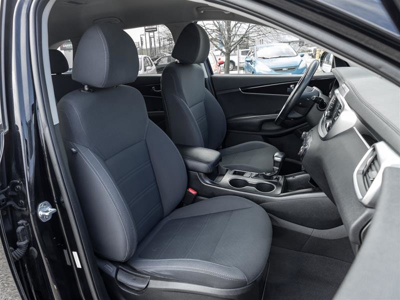 2019 Kia Sorento LX 2.4L AWD-22