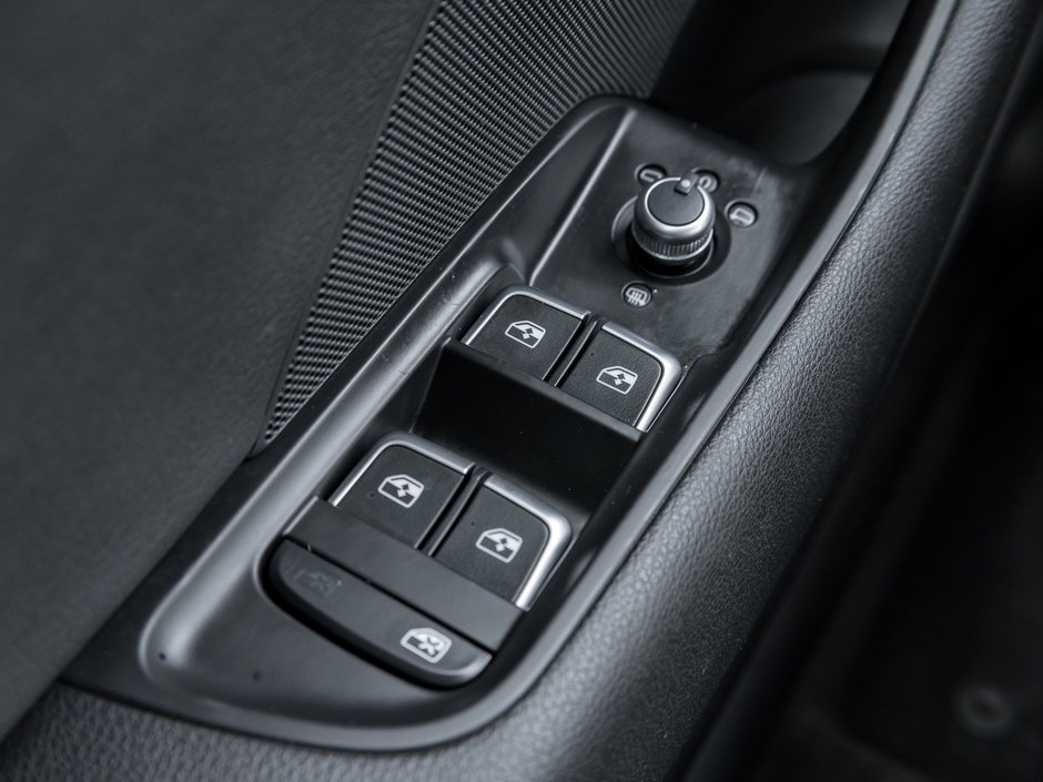2018 Audi A3 2.0T Progressiv-12