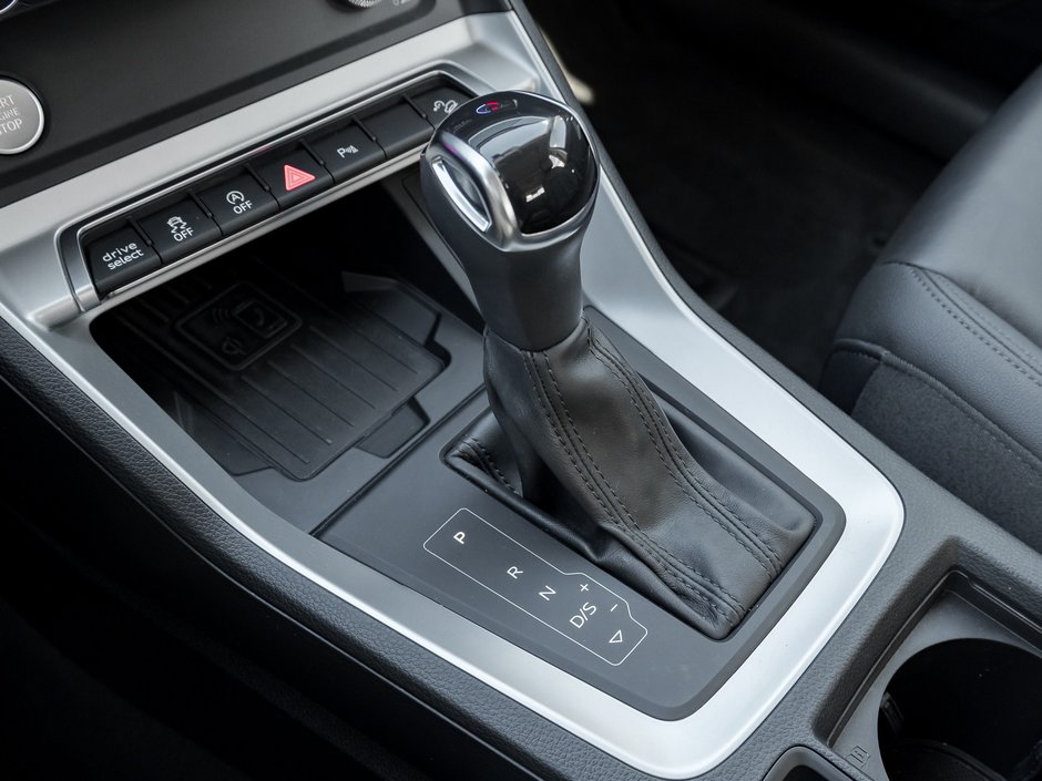 2020 Audi Q3 45 Komfort-12