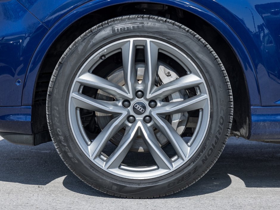 2020 Audi Q7 55 Technik-3