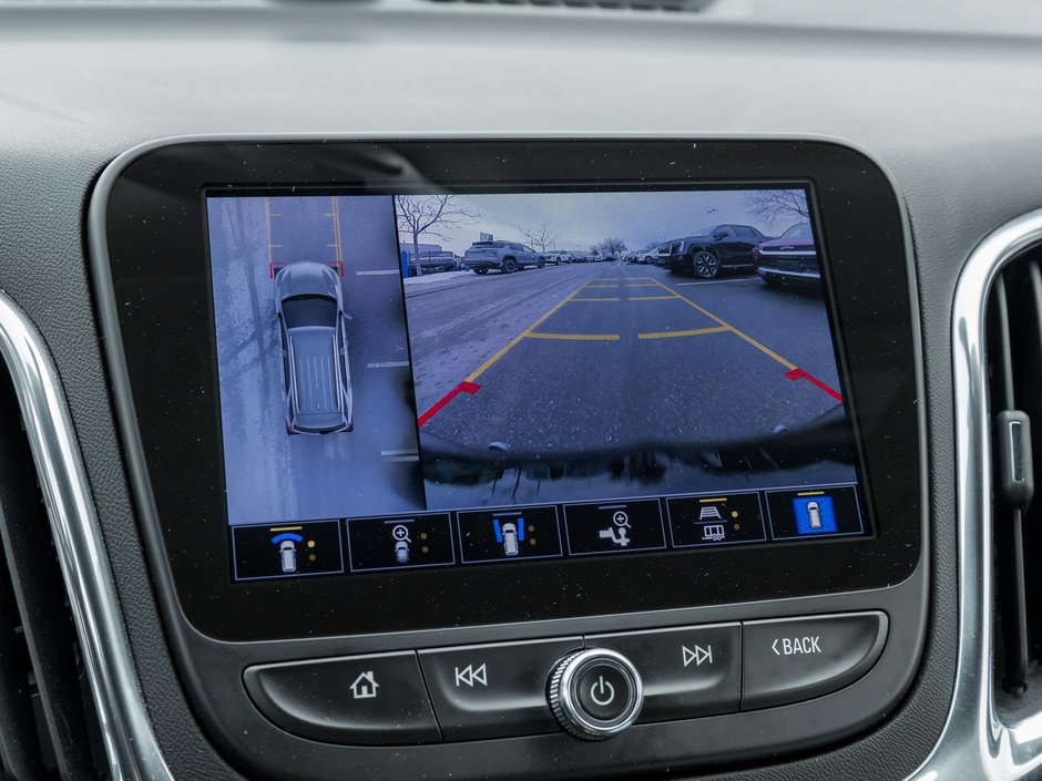 2022 Chevrolet Equinox LT-12
