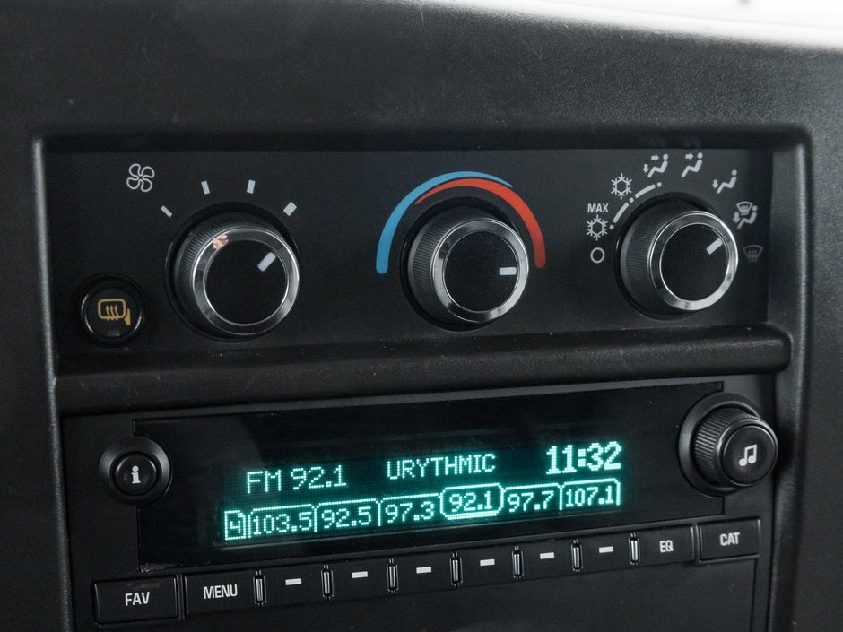 2023 Chevrolet Express 2500 Work Van-17