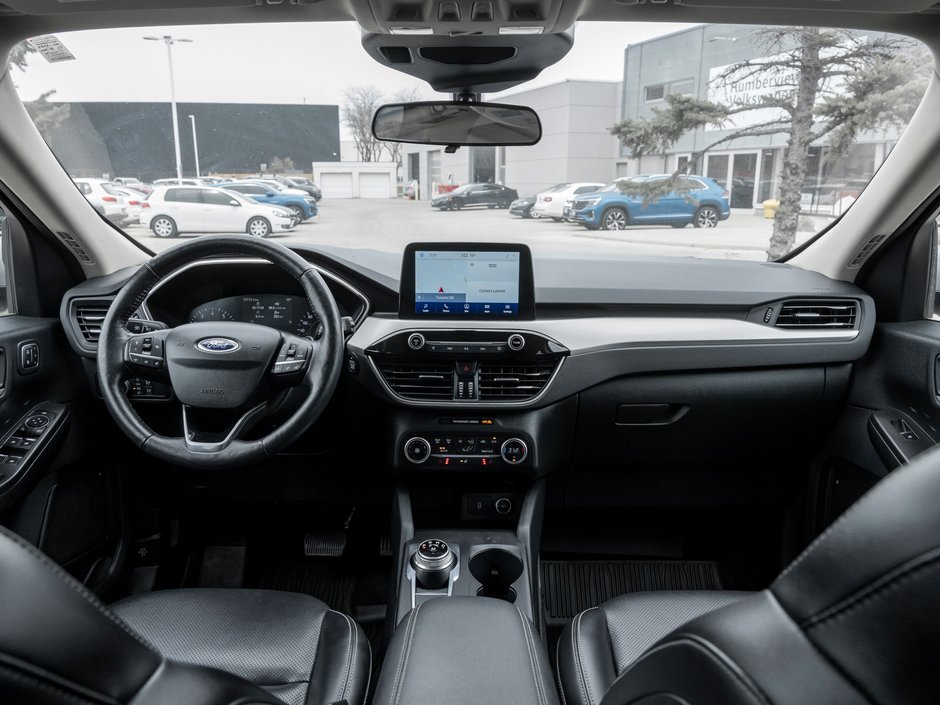 2020 Ford Escape SEL-24