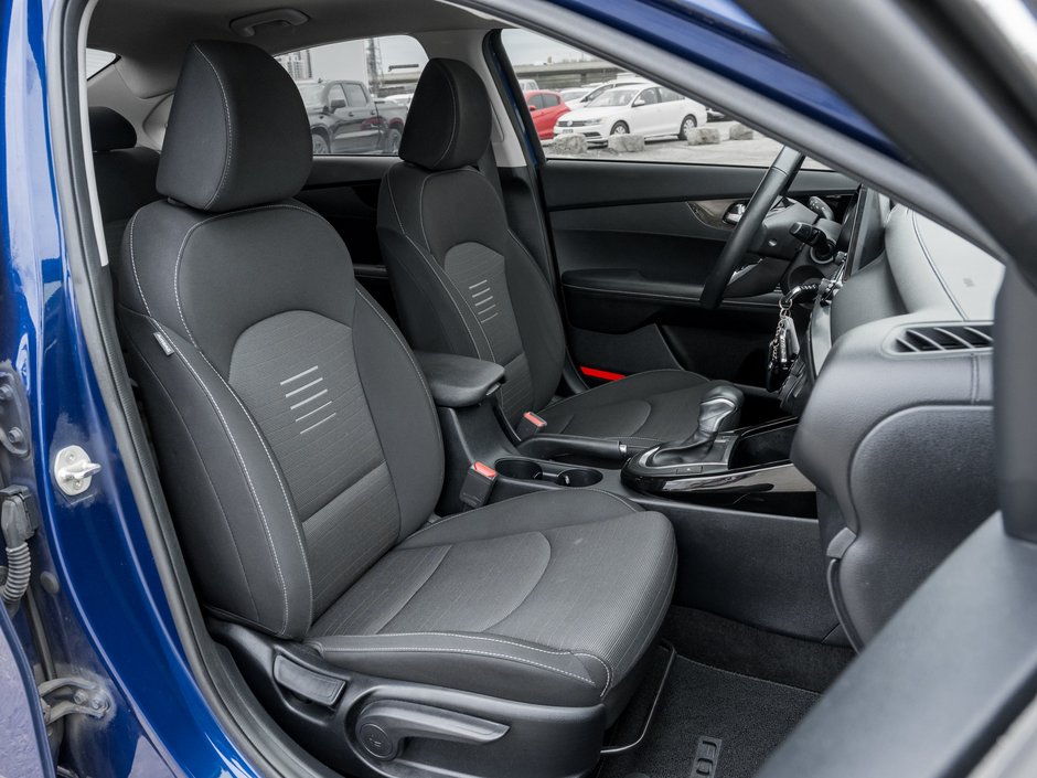 2019 Kia Forte EX-19