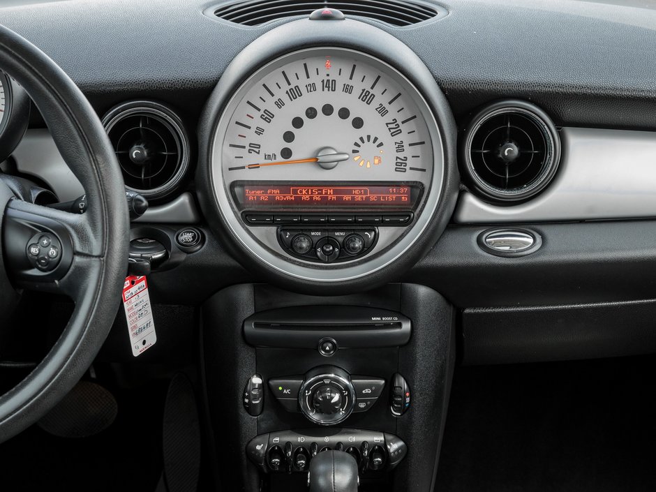 2013 MINI Hatch Cooper-20