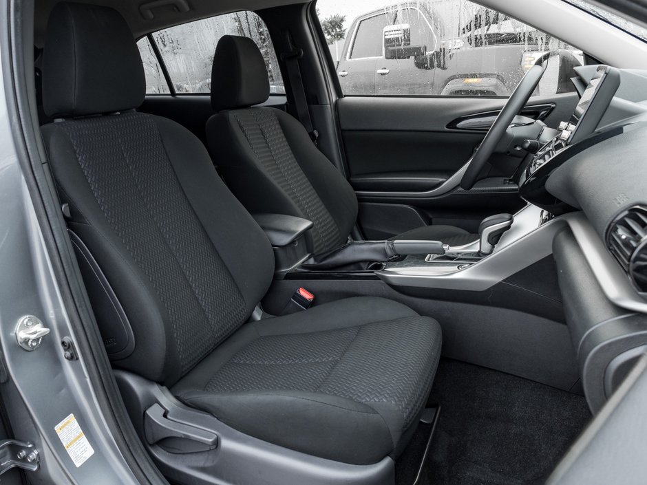 2022 Mitsubishi ECLIPSE CROSS ES-20