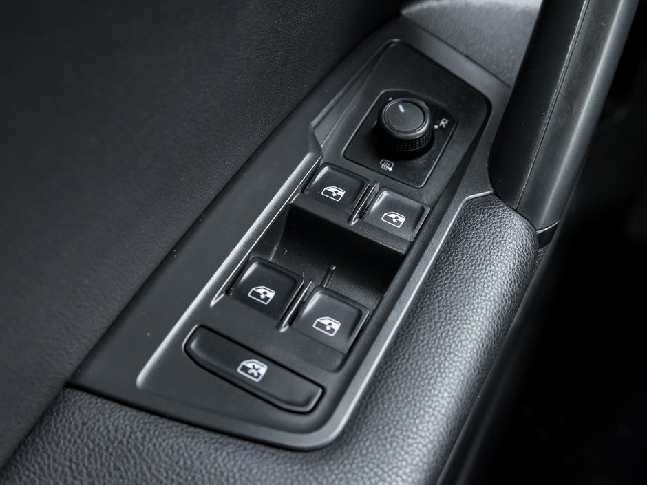 2019 Volkswagen Tiguan Comfortline-12