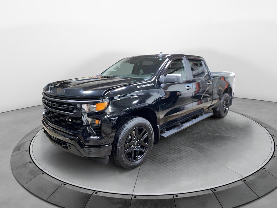 2022 Chevrolet Silverado 1500 in Jonquière, Quebec - w940px