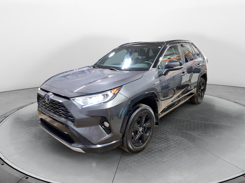 2021 Toyota RAV4 hybrid in Chicoutimi, Quebec