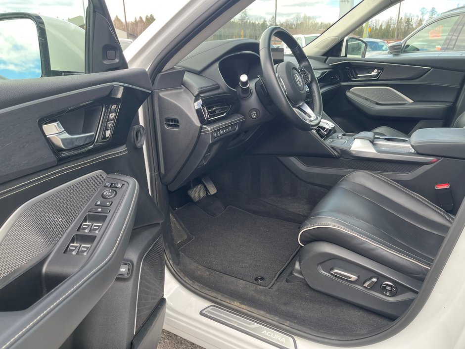 Acura MDX Platinum Elite 2022-19