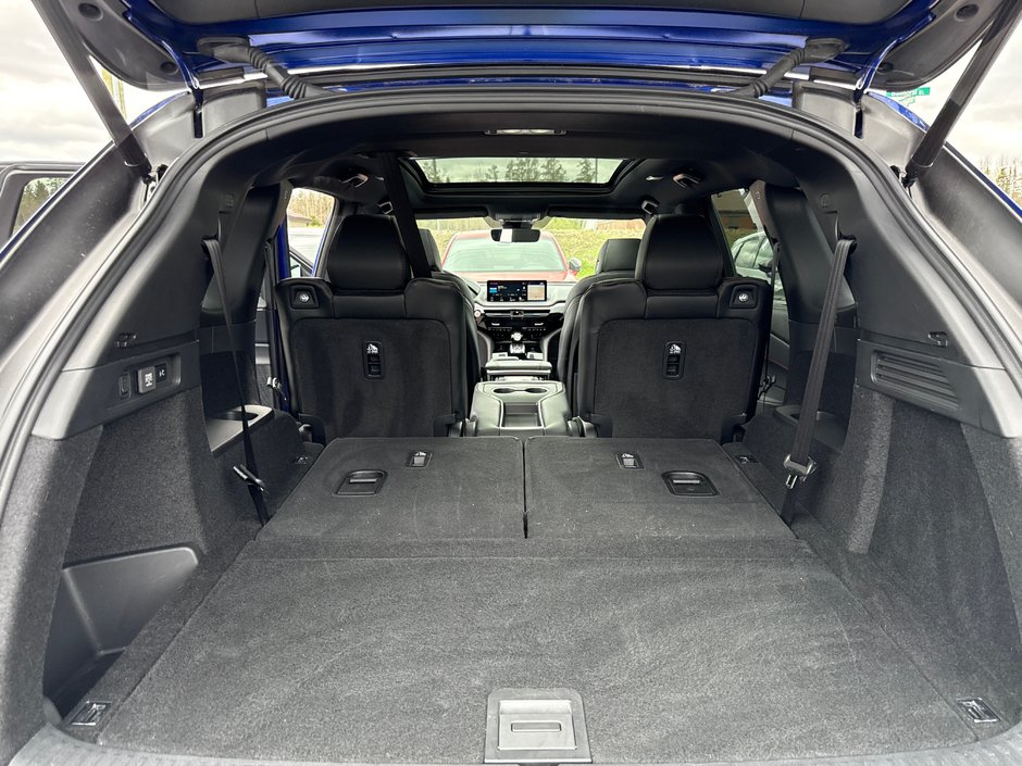 Acura MDX A-Spec 2023-14