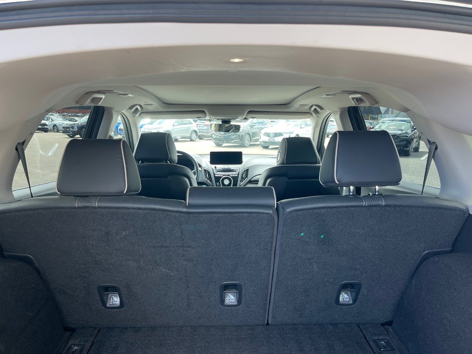 Acura RDX Platinum Elite 2020-16