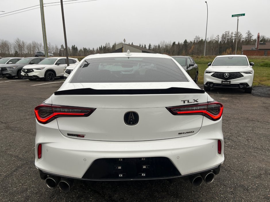 Acura TLX Type S 2023-4