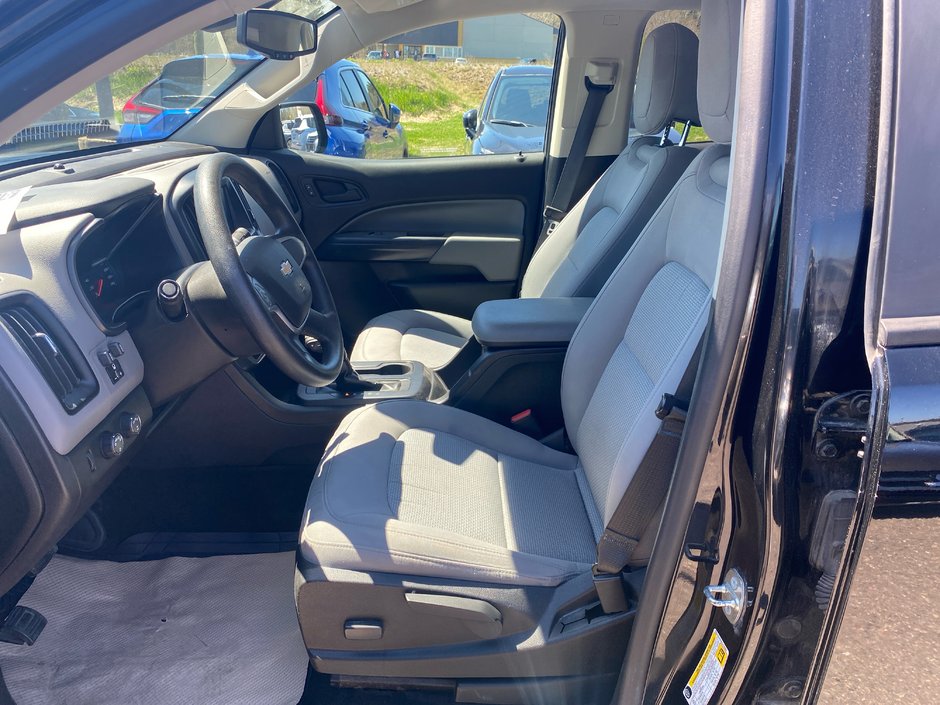 2018 Chevrolet Colorado 4WD Work Truck-8