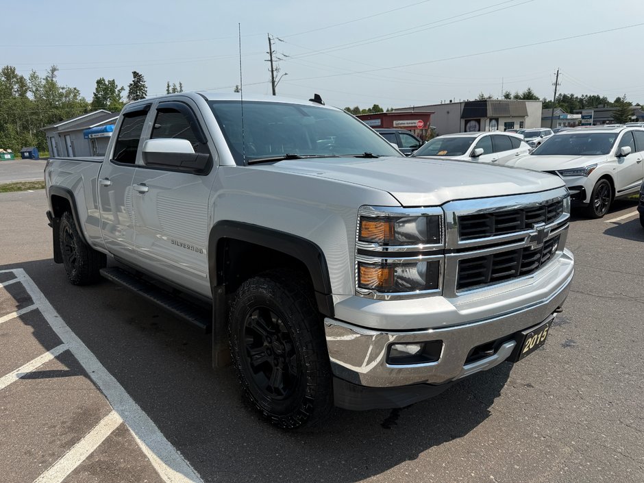 2015 Chevrolet Silverado 1500 LT Z71-4